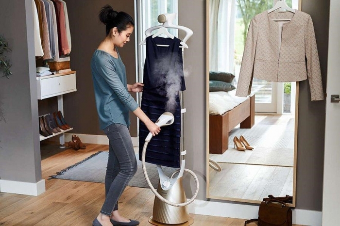 Review bàn là hơi nước cầm tay: Top 5 loại tốt nhất giúp phẳng quần áo trong 30 giây