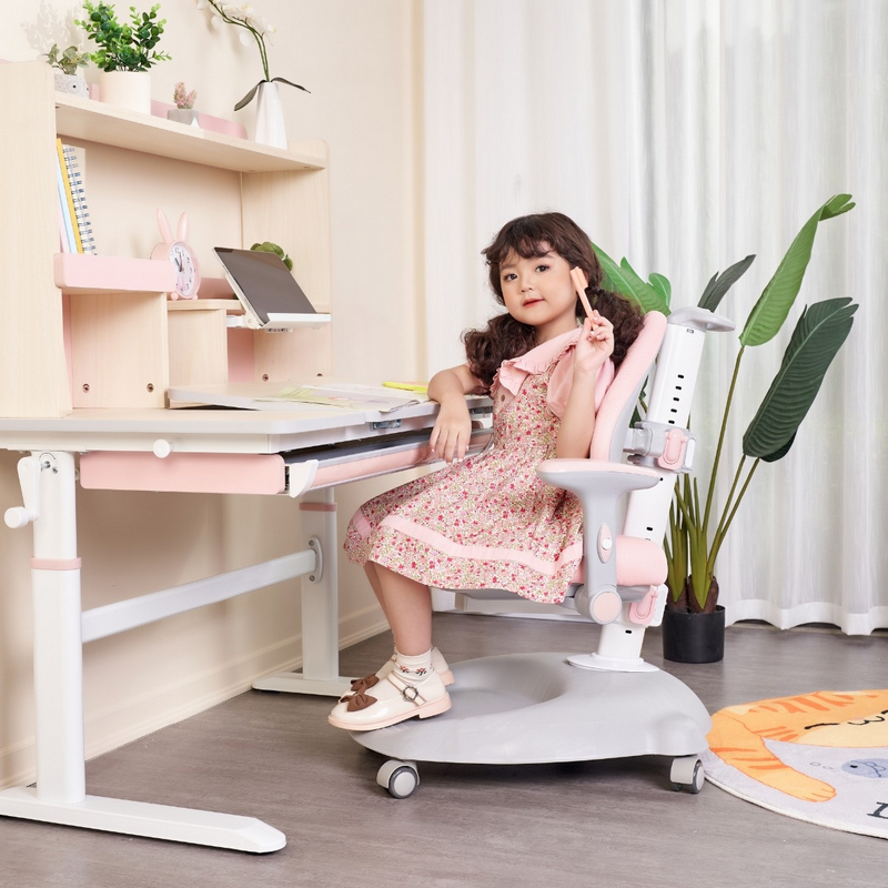 B&agrave;n học chống g&ugrave; chống cận