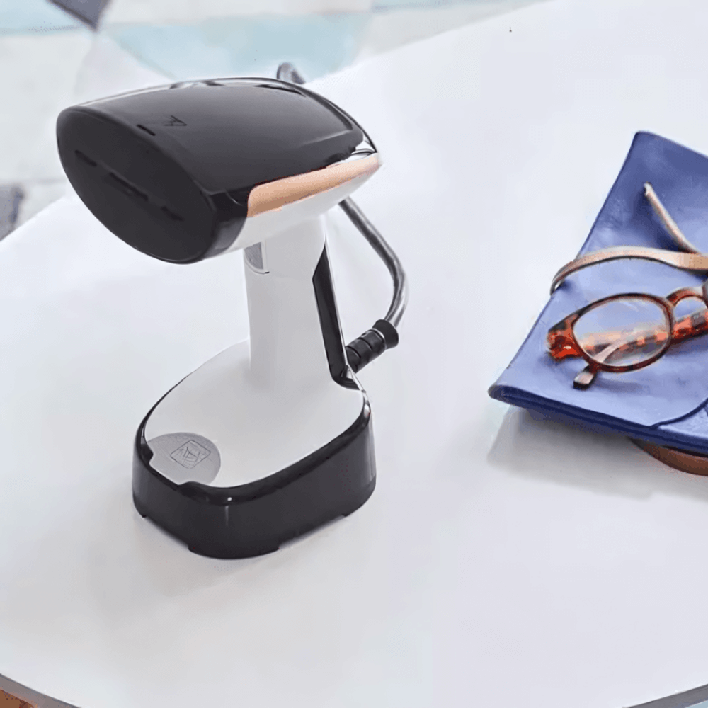 B&agrave;n l&agrave; hơi nước cầm tay TEFAL DT3030