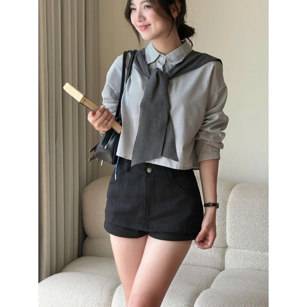 Quần Váy Kaki Dáng Ngắn: Vải Jean Dày Dặn, Phong Cách Trẻ Trung